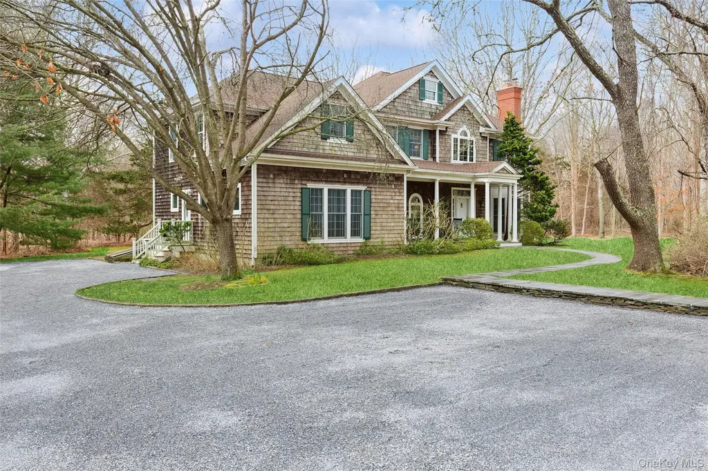 110 Greenleaf Lane Sagaponack NY 11962
