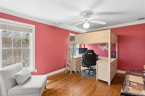 110 Greenleaf Lane Sagaponack NY 11962