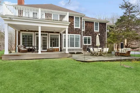 110 Greenleaf Lane Sagaponack NY 11962
