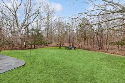 110 Greenleaf Lane Sagaponack NY 11962