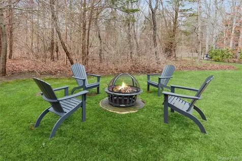 110 Greenleaf Lane Sagaponack NY 11962