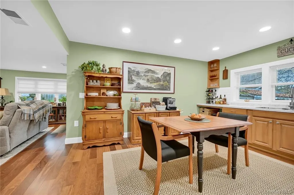24 Baldwin Lane Mahopac NY 10541