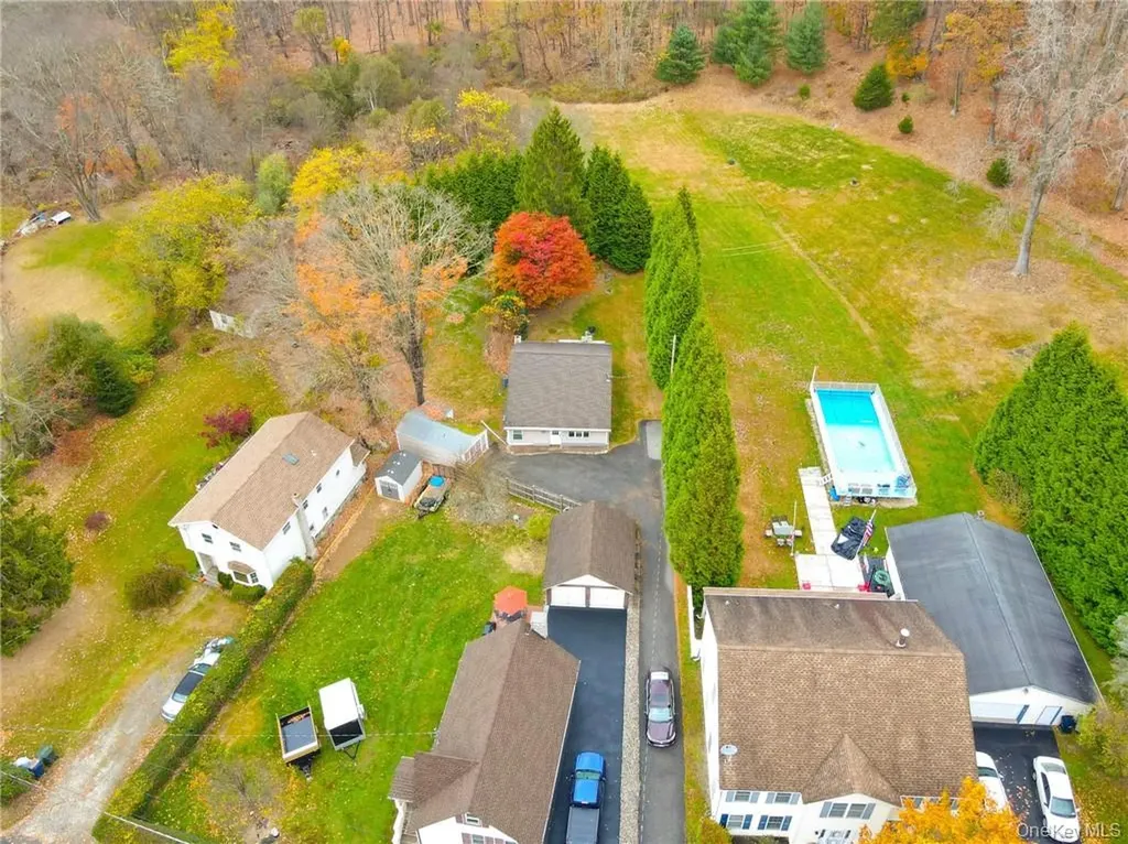 24 Baldwin Lane Mahopac NY 10541
