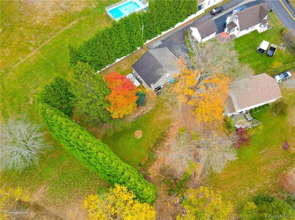 24 Baldwin Lane Mahopac NY 10541