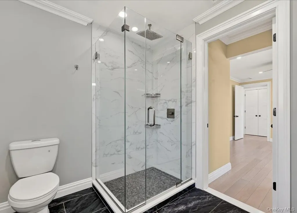 27 Pacific Avenue Nanuet NY 10954