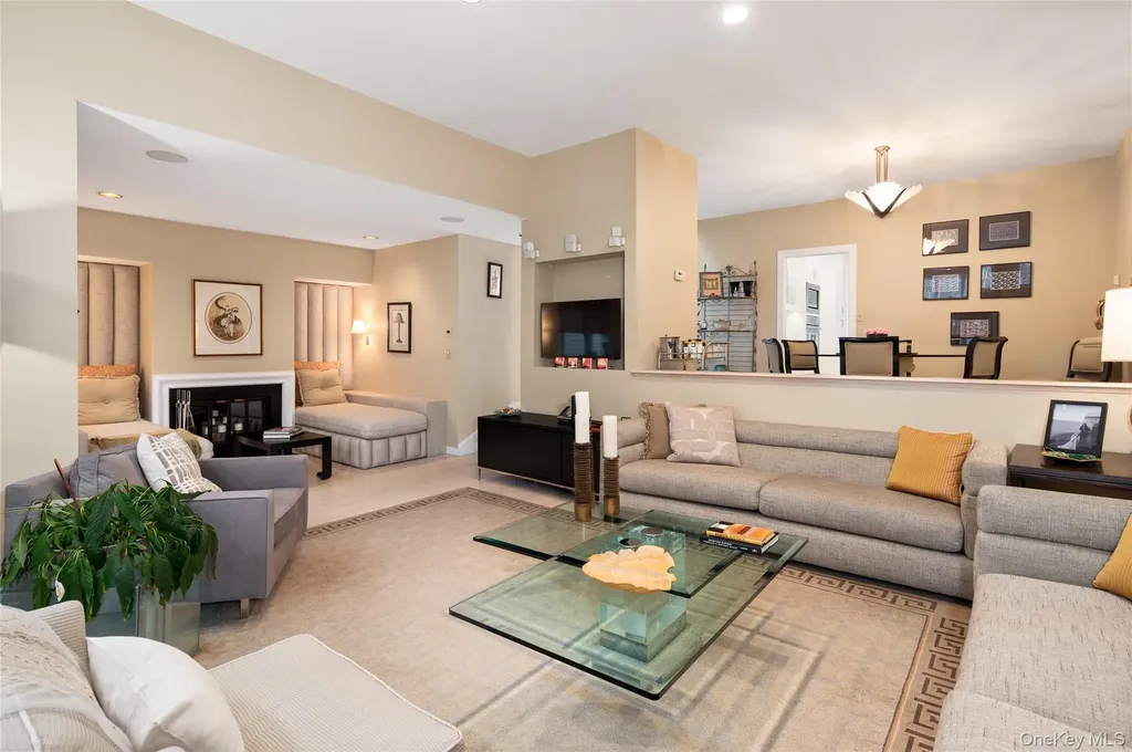 29 Beechwood Way Briarcliff Manor NY 10510