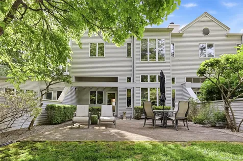 29 Beechwood Way Briarcliff Manor NY 10510