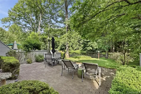29 Beechwood Way Briarcliff Manor NY 10510
