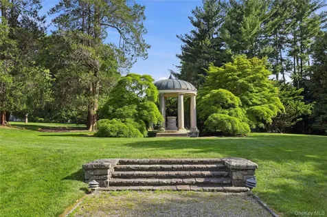 29 Beechwood Way Briarcliff Manor NY 10510