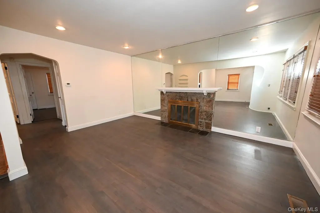 168 Hendrickson Avenue Valley Stream NY 11580