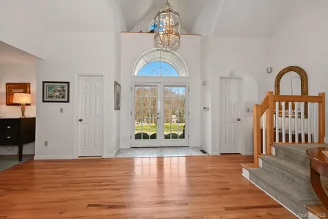 44 Butler Hill Road Somers NY 10589