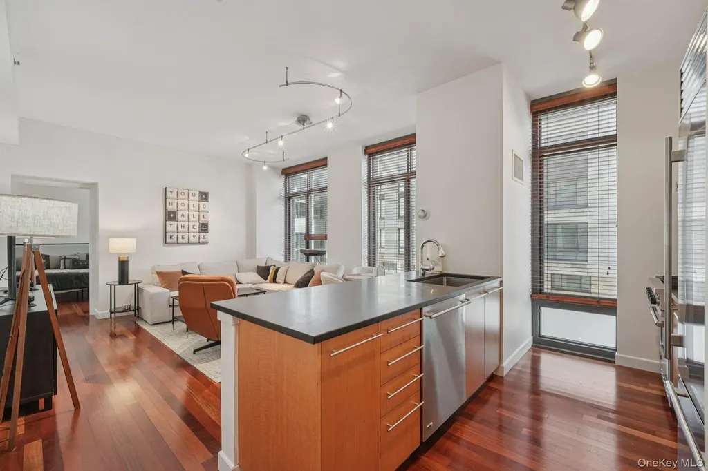 25 City Place White Plains NY 10601