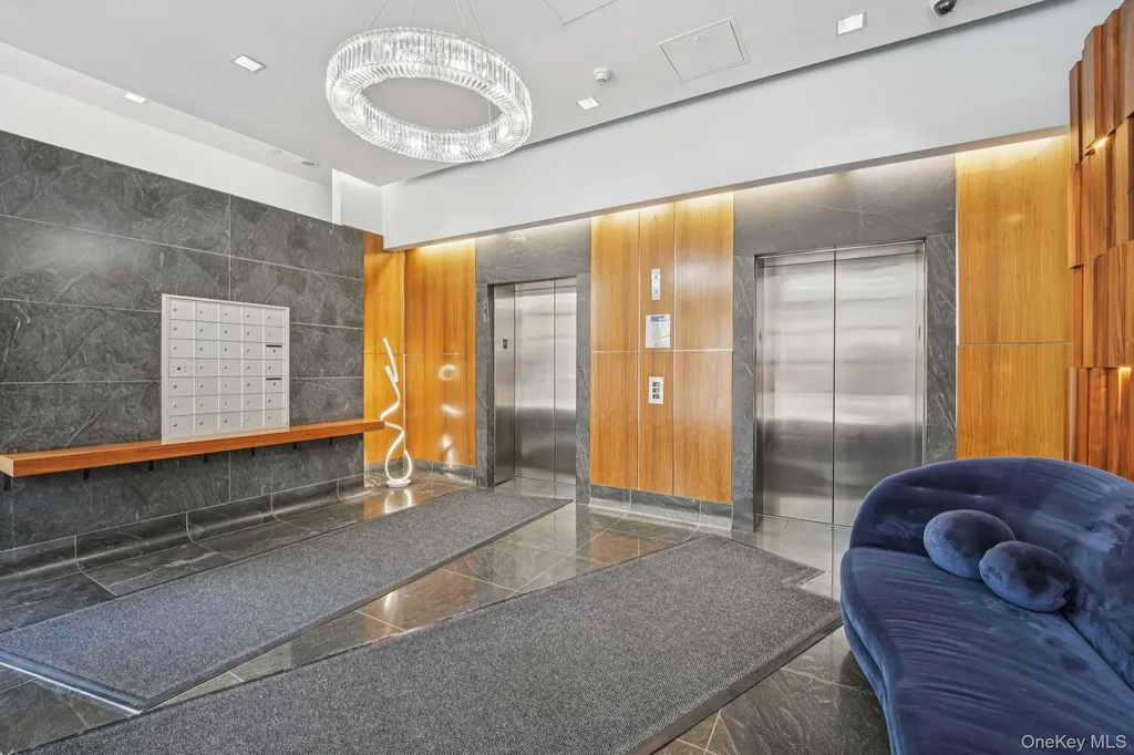25 City Place White Plains NY 10601