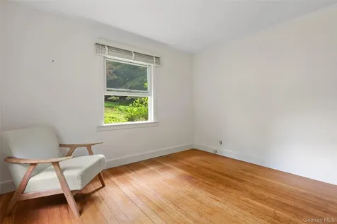 65 Laurelton Road Mount Kisco NY 10549
