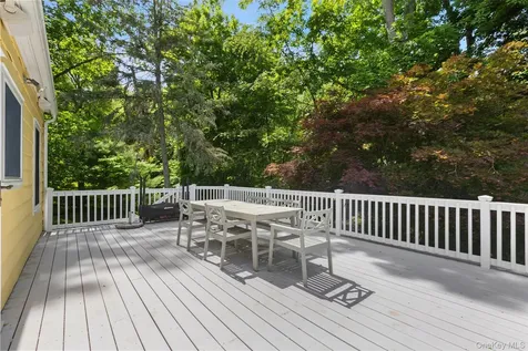 65 Laurelton Road Mount Kisco NY 10549