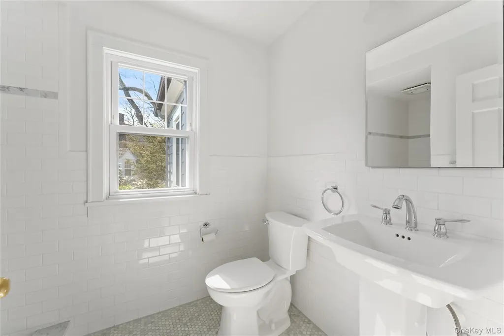 18 Wellyn Road Bronxville NY 10708