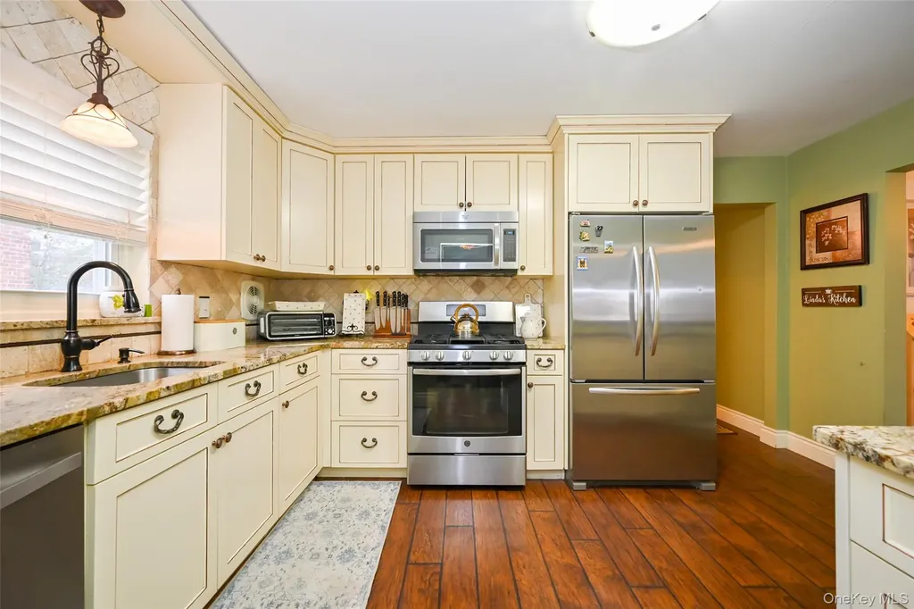 145-39 18th Avenue Whitestone NY 11357