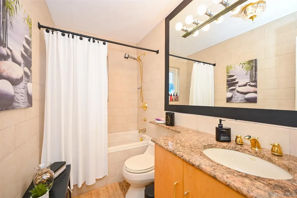 145-39 18th Avenue Whitestone NY 11357