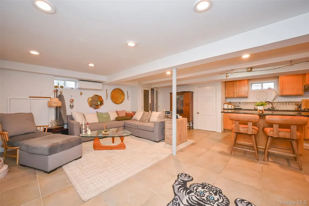 145-39 18th Avenue Whitestone NY 11357