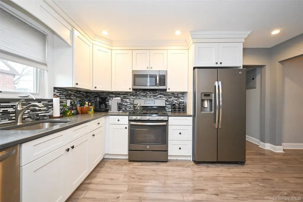 145-39 18th Avenue Whitestone NY 11357