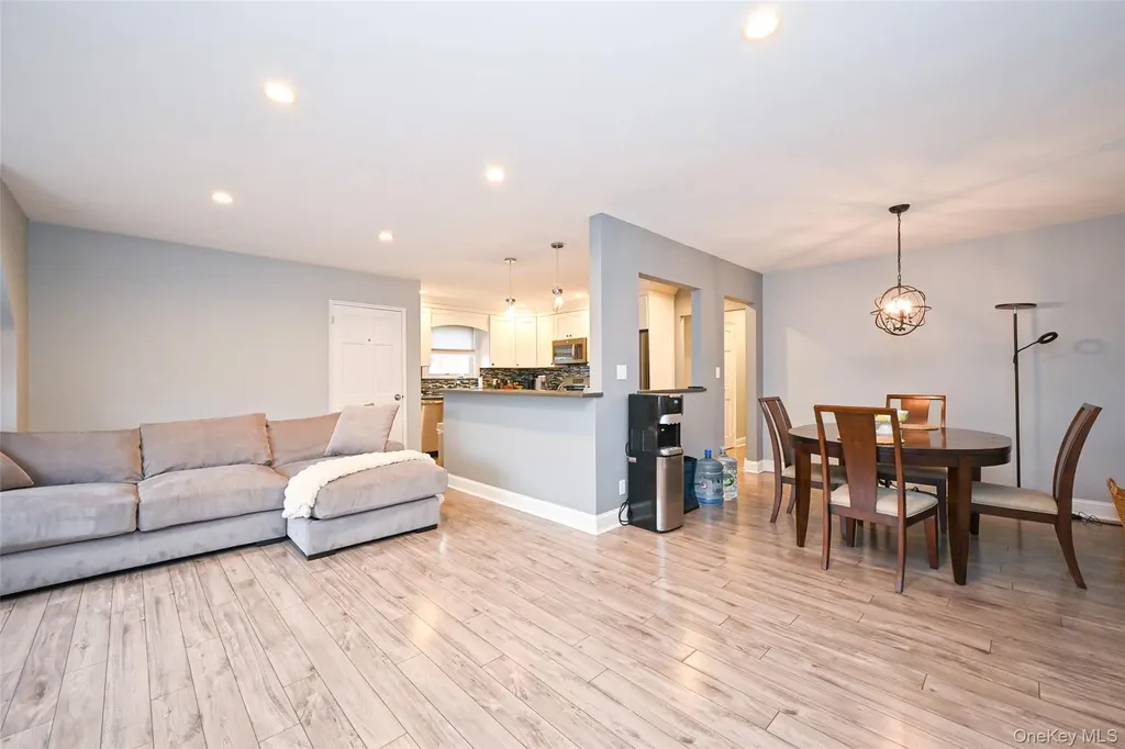 145-39 18th Avenue Whitestone NY 11357
