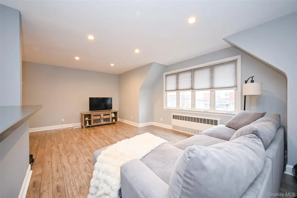 145-39 18th Avenue Whitestone NY 11357