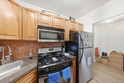 161 Pearsall Drive Mount Vernon NY 10552