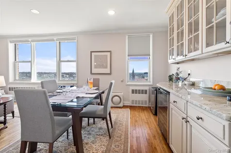 360 Westchester Avenue Port Chester NY 10573