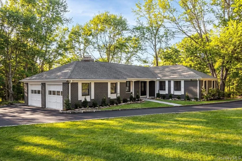 11 Skyview Drive Armonk NY 10504