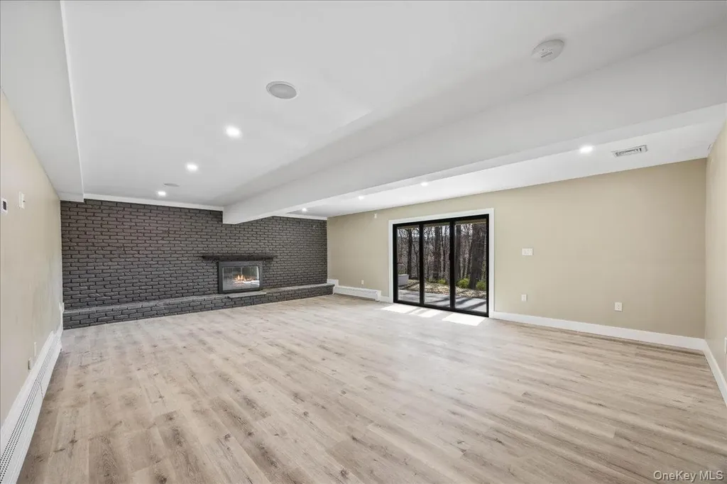 11 Skyview Drive Armonk NY 10504