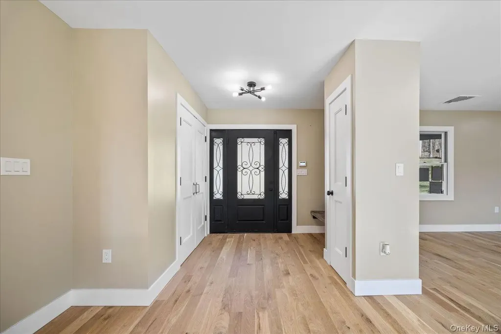 11 Skyview Drive Armonk NY 10504