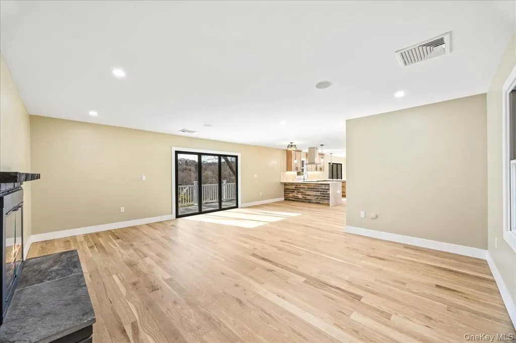 11 Skyview Drive Armonk NY 10504