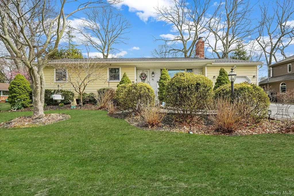 85 Mitchell Drive Sound Beach NY 11789