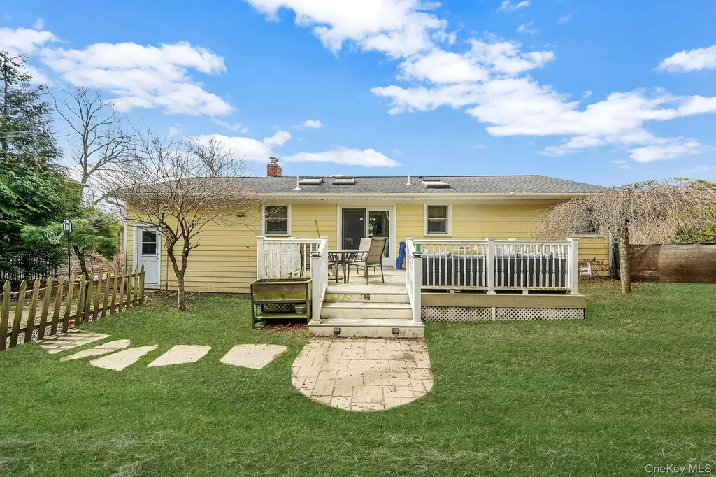 85 Mitchell Drive Sound Beach NY 11789