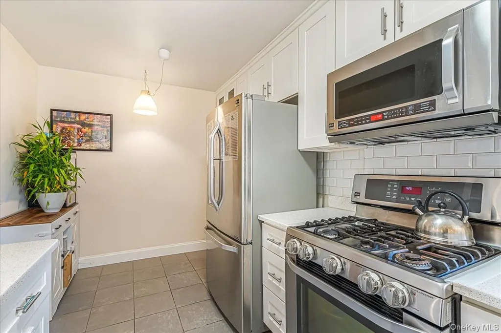 14455 Melbourne Avenue Flushing NY 11367