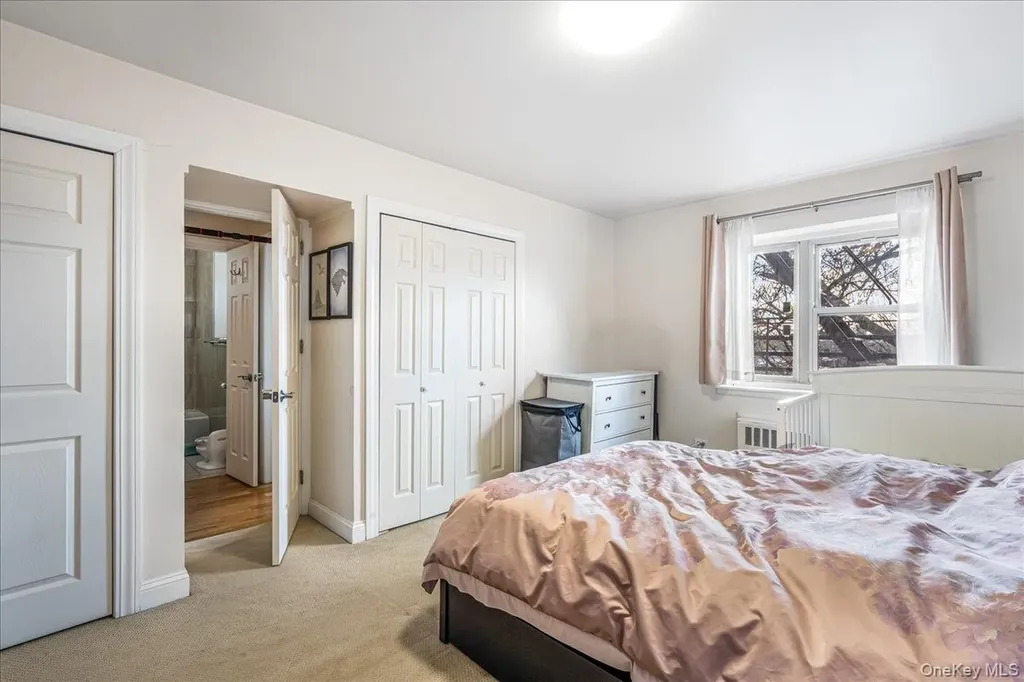 14455 Melbourne Avenue Flushing NY 11367