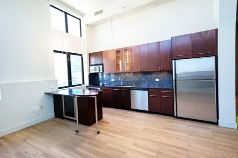 25 Leroy Place New Rochelle NY 10801