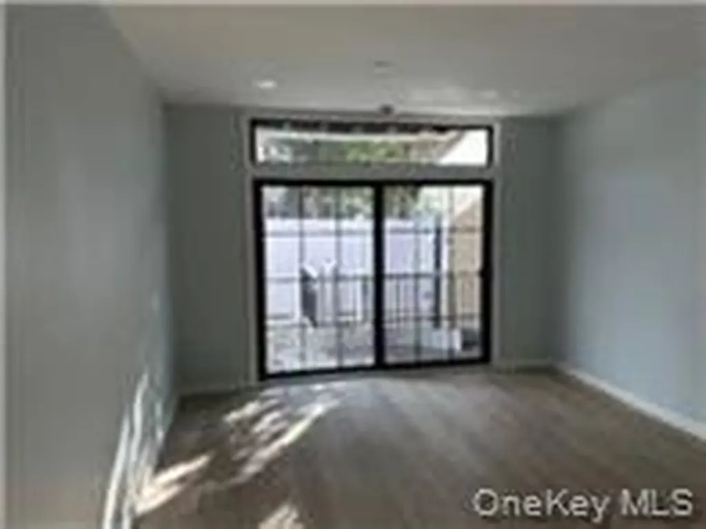 248-20 Jericho Turnpike Floral Park NY 11001
