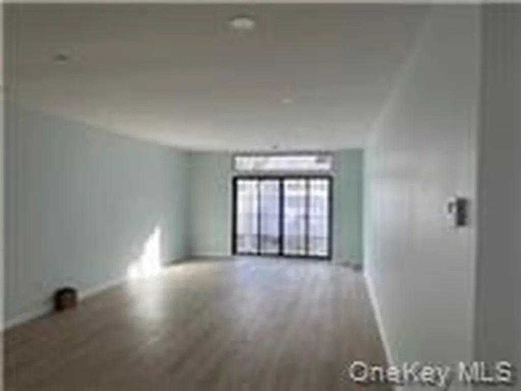 248-20 Jericho Turnpike Floral Park NY 11001