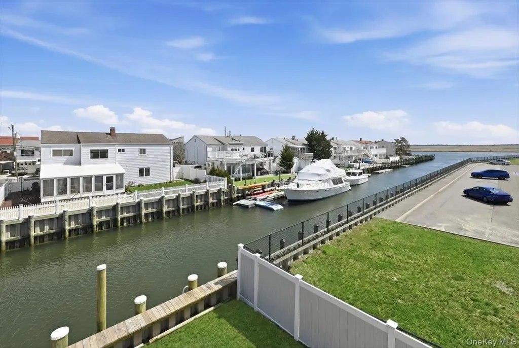 955 S Long Beach Avenue Freeport NY 11520