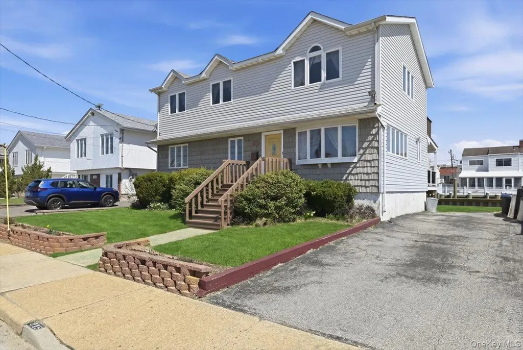 955 S Long Beach Avenue Freeport NY 11520