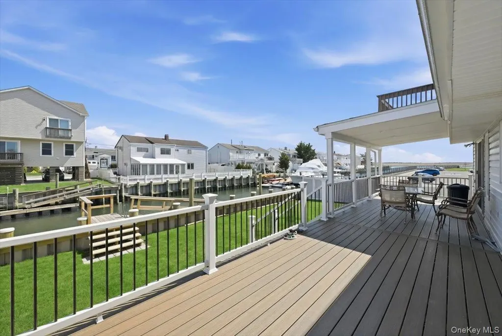 955 S Long Beach Avenue Freeport NY 11520