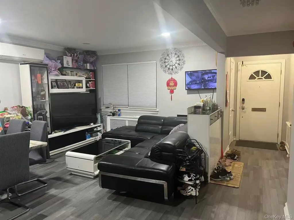 14412 68th Road Flushing NY 11367