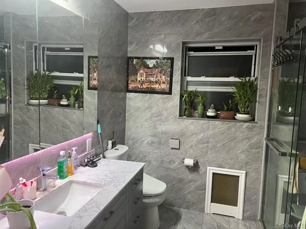 14412 68th Road Flushing NY 11367