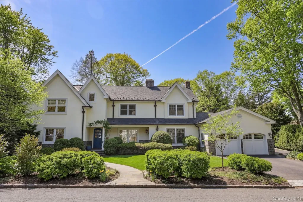 12 Woodland Avenue Bronxville NY 10708
