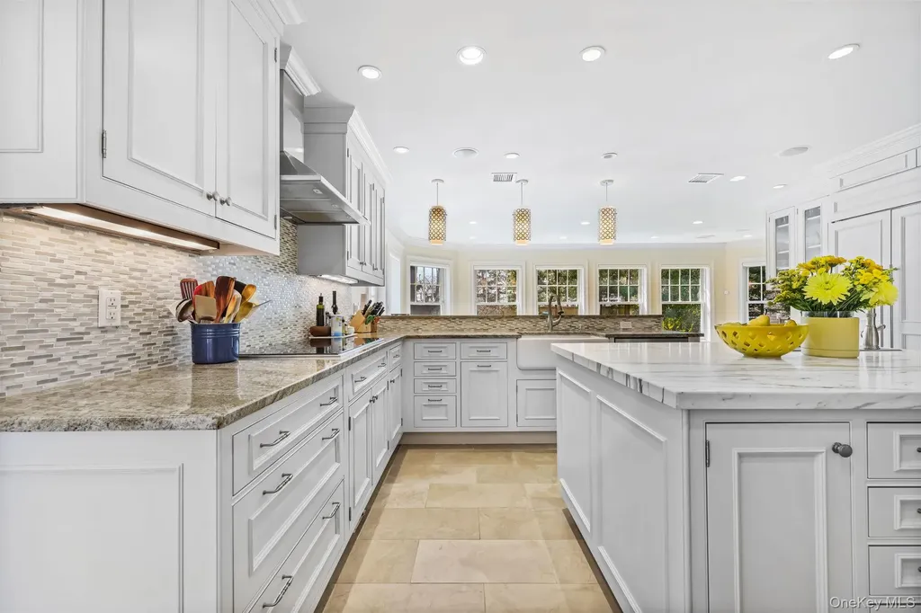 12 Woodland Avenue Bronxville NY 10708