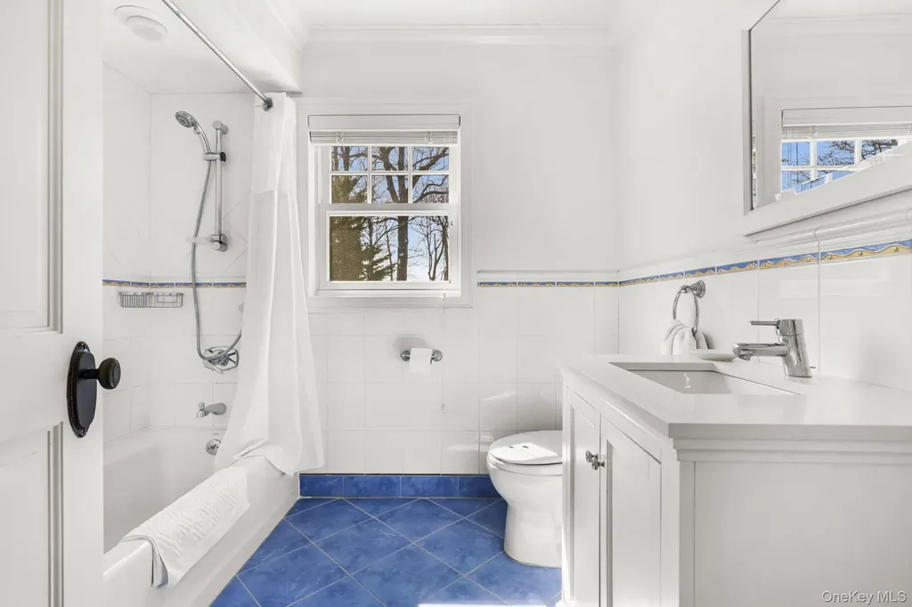 12 Woodland Avenue Bronxville NY 10708