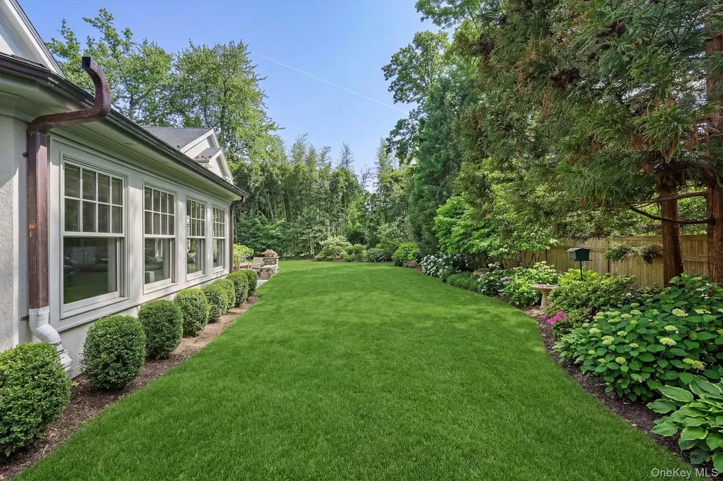 12 Woodland Avenue Bronxville NY 10708