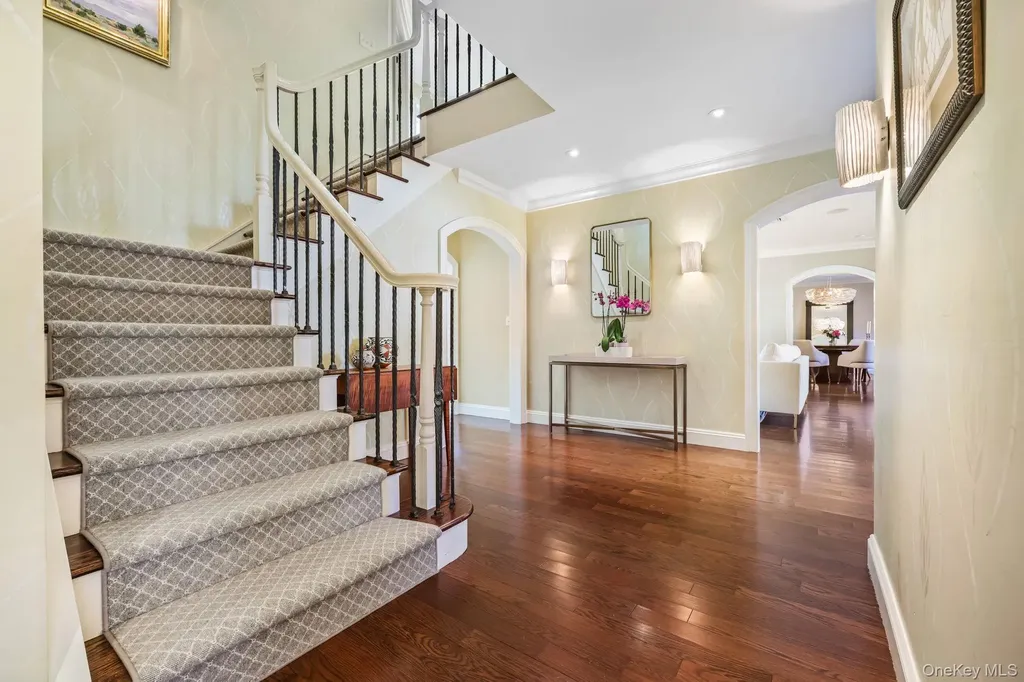 12 Woodland Avenue Bronxville NY 10708