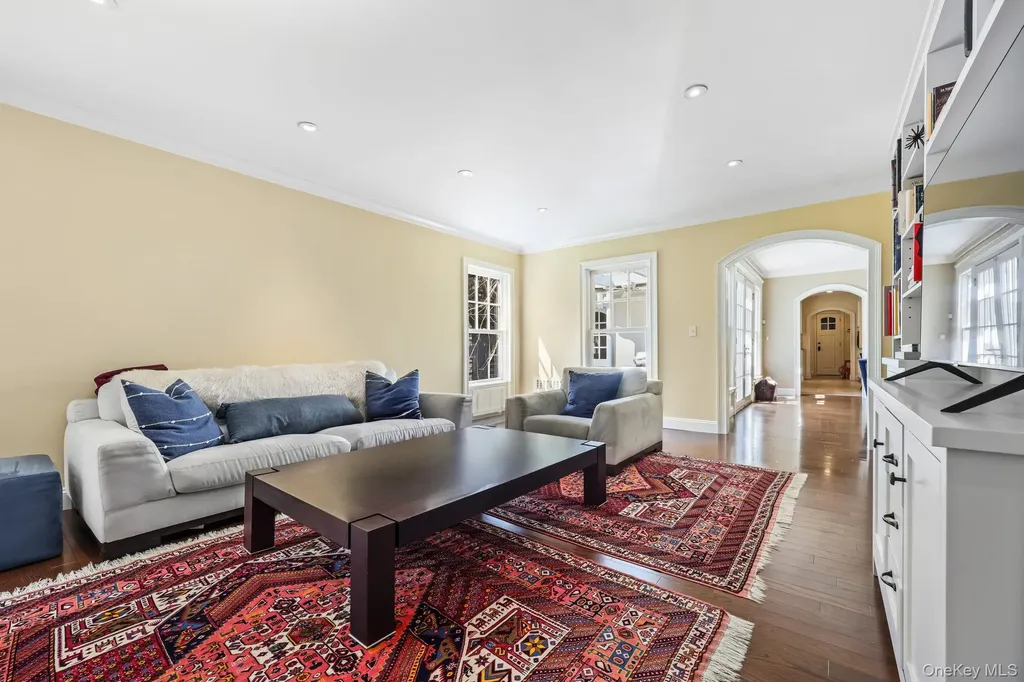 12 Woodland Avenue Bronxville NY 10708